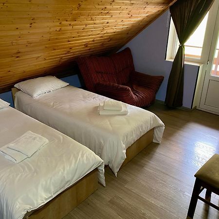 White House Gudauri Hotel Bagian luar foto