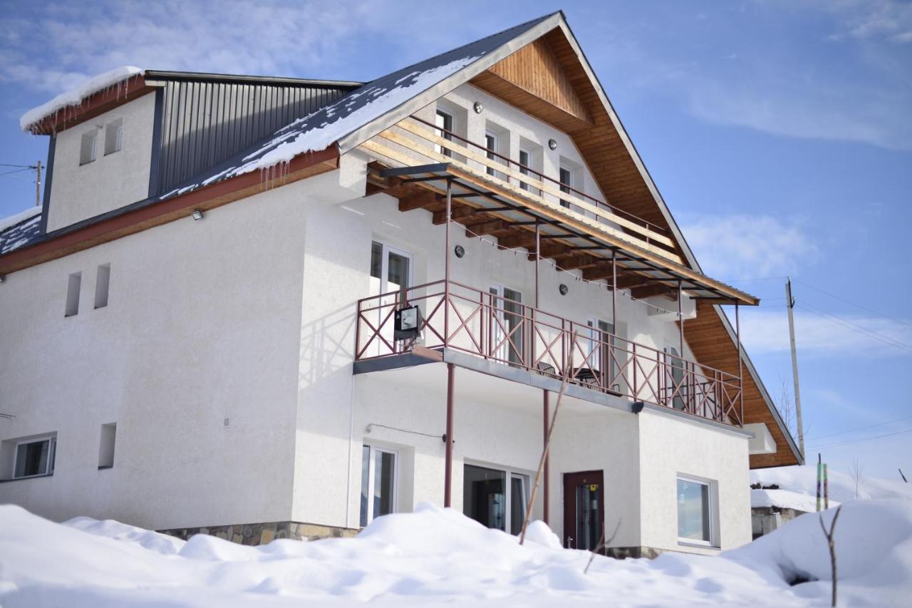White House Gudauri Hotel Bagian luar foto